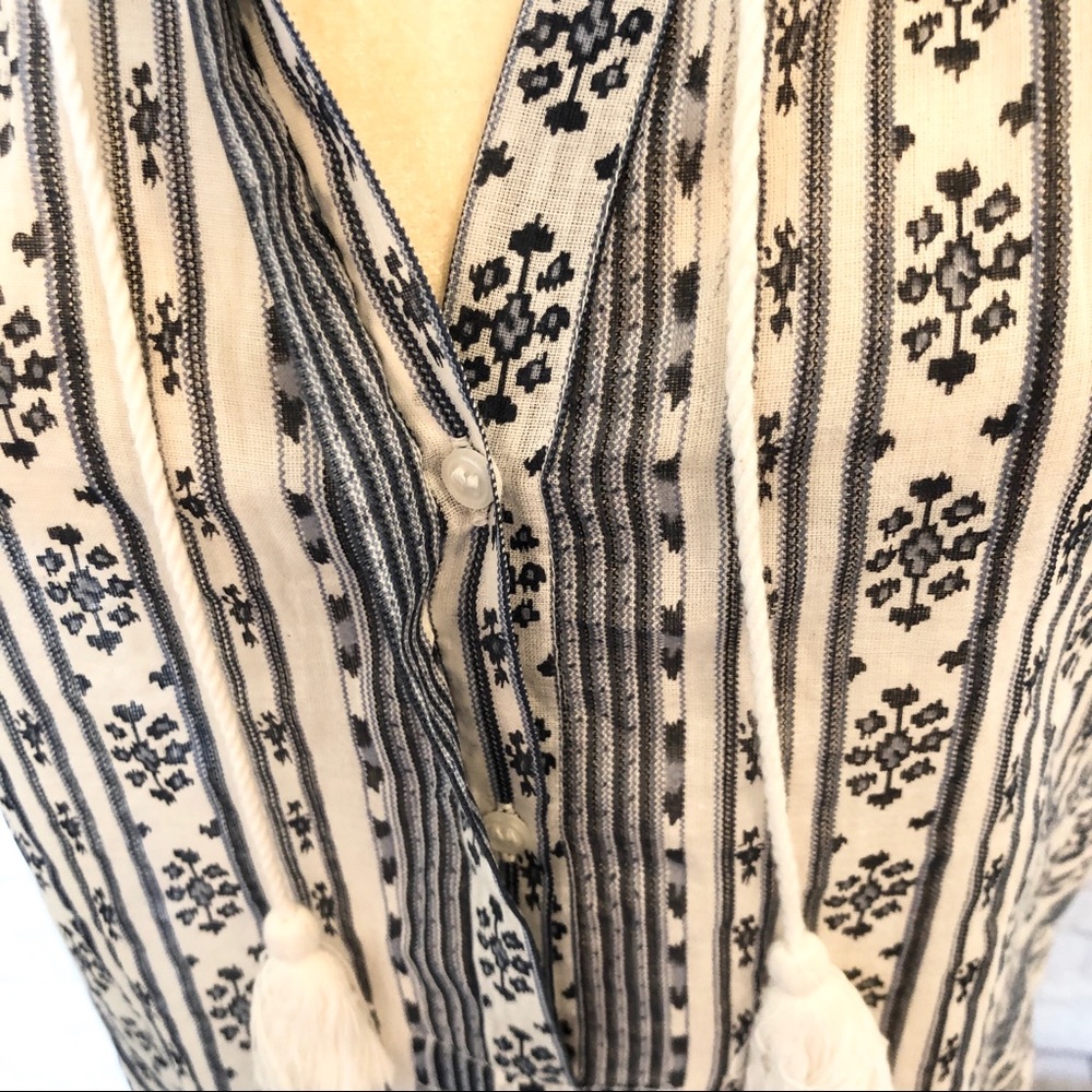 Paige Blue & White Pullover Patterned Tank Top - image 7